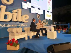 Carlo Cottarelli al festival Il Libro possibile 2018 a Polignano a mare (Bari)
